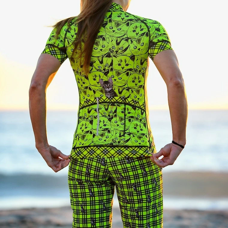 She Beest Shebeest Smitten Kitten Divine Women's Cycling Jersey (Electric Lime) | Short Sleeve 8 She Beest Shebeest Smitten Kitten Divine Women's Cycling Jersey (Electric Lime) | Short Sleeve - Image 6
