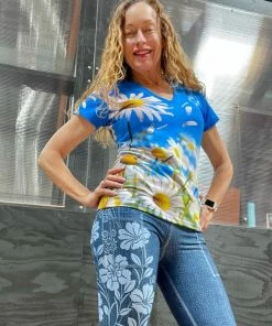 INKnBURN Women's Daisy V-Neck Shirt (2XL) | Short Sleeve 9 INKnBURN Women's Daisy V-Neck Shirt (2XL) | Short Sleeve -New Triathlete Store Gk3RSIAzVZDU9pH21mEYl5xNY