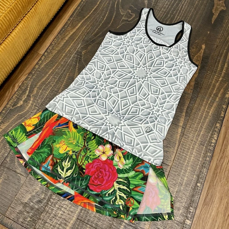 INKnBURN Women's Starburst Lace Singlet (XL) | Bike Tanks 6 INKnBURN Women's Starburst Lace Singlet (XL) | Bike Tanks - Image 4