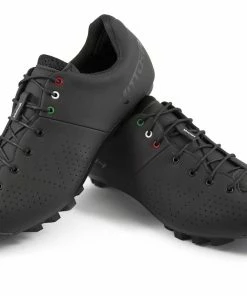 Vittoria Tierra Gravel Cycling Shoes (Black) | Road Bike