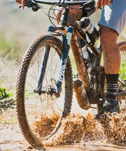 Dawn To Dusk Ice Flow Insulated Water Bottle W/ Dirt Mask | Bottles & Bidons -New Triathlete Store cj1dPjohIORRhYL7Dv6fN qTo