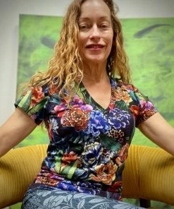 INKnBURN Women's I Dream In Color V-Neck Shirt (XS, S) | Short Sleeve 9 INKnBURN Women's I Dream In Color V-Neck Shirt (XS, S) | Short Sleeve -New Triathlete Store fWCElt11IDggbOf4sBlX30IFk