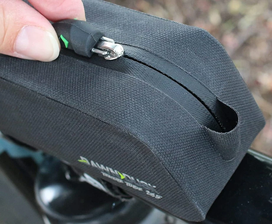 Dawn To Dusk TEKLITE TUBIE 285 Gravel Bike Storage Bag | Road Bike Bags 6 Dawn To Dusk TEKLITE TUBIE 285 Gravel Bike Storage Bag | Road Bike Bags - Image 4