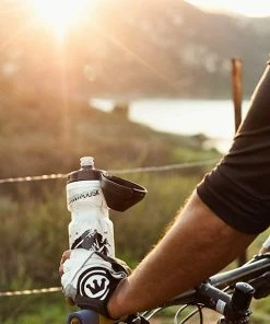 Dawn To Dusk Ice Flow Insulated Water Bottle W/ Dirt Mask | Bottles & Bidons -New Triathlete Store jGjLIEJRcF SxccW3pO fKKow